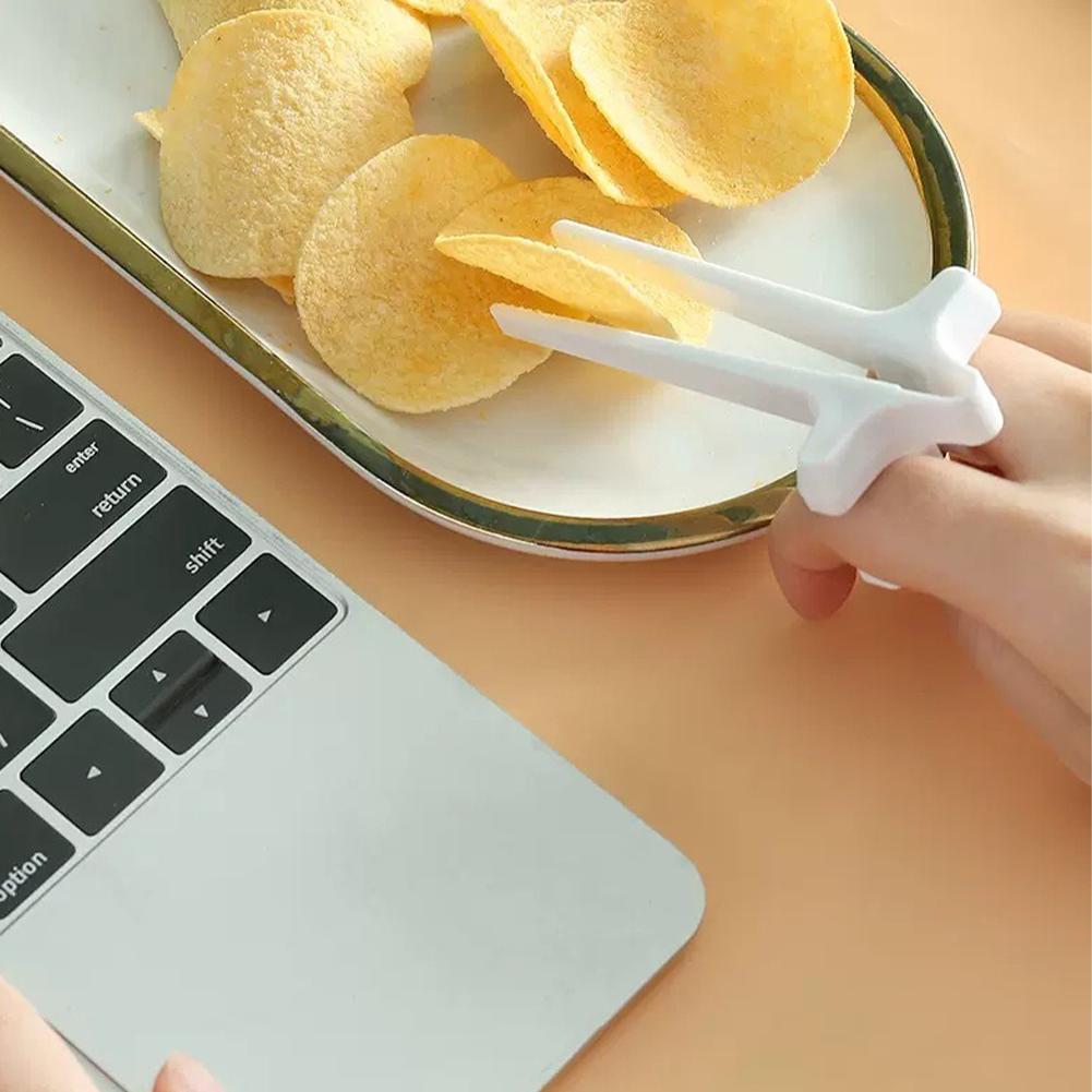 1PC Finger Chopsticks for Game - огляд і ціна Snacks Food Video
