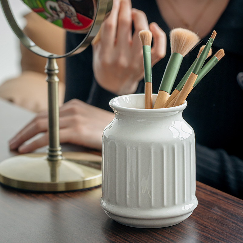 Embossed storage tank chopstic - огляд і ціна Food Good Snacks